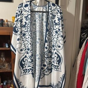 Women’s scarf wrap